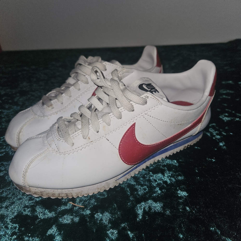 Nike White and Red cortez vintage style sneakers